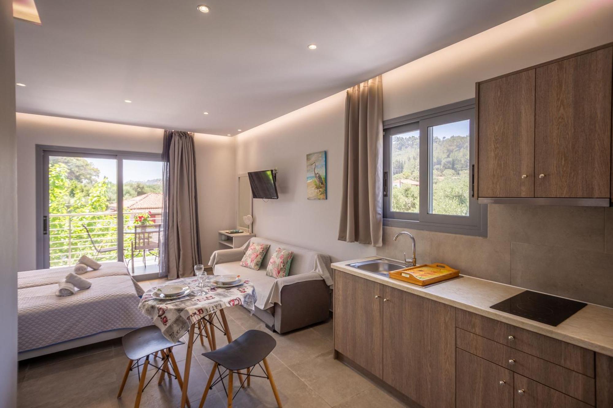 Casa Di Mare - Studios And Apartments On The Beach Vasilikí Dış mekan fotoğraf